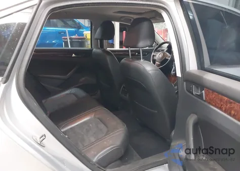 2013 Volkswagen Passat 2.0L Tdi Sel Premium z USA, uszkodzony, nr VIN 1VWCN7A33DC134938